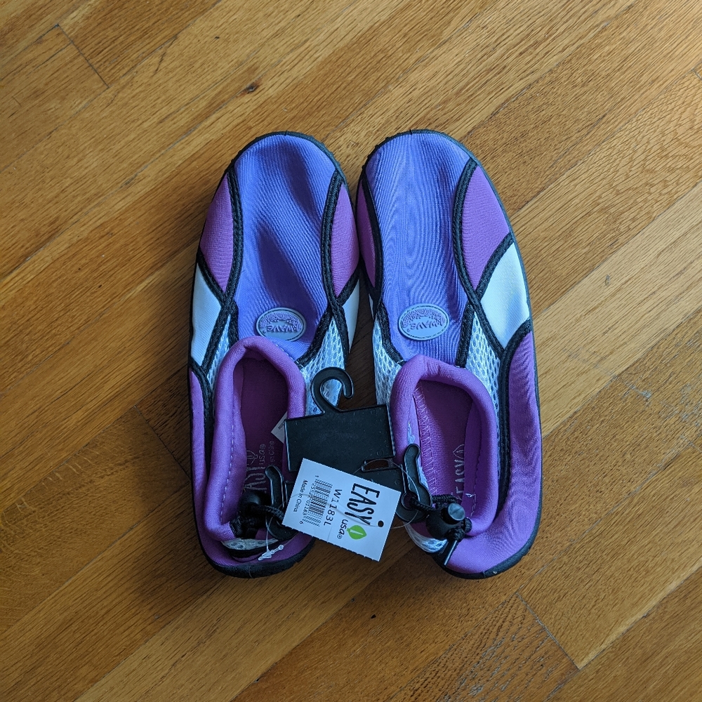Easy Usa Women's Wave Water Shoes - Purple